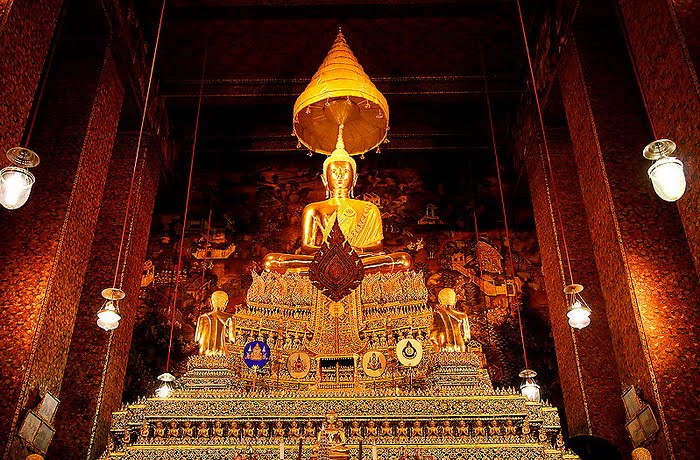 พระคู่บ้านคู่เมือง