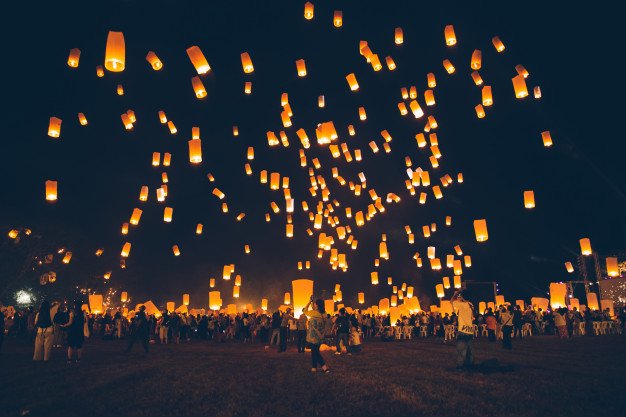 Loy Krathong Festival Thai New Year Party With Floating Lanterns Release Night Sky 186382 676