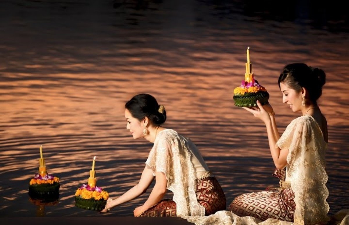 รูปภาพนี้มี Alt แอตทริบิวต์เป็นค่าว่าง ชื่อไฟล์คือ loykrathong-1.jpg