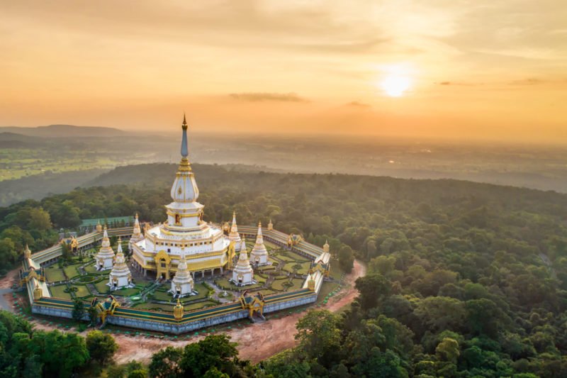 สถานที่ทำบุญตอนปีใหม่