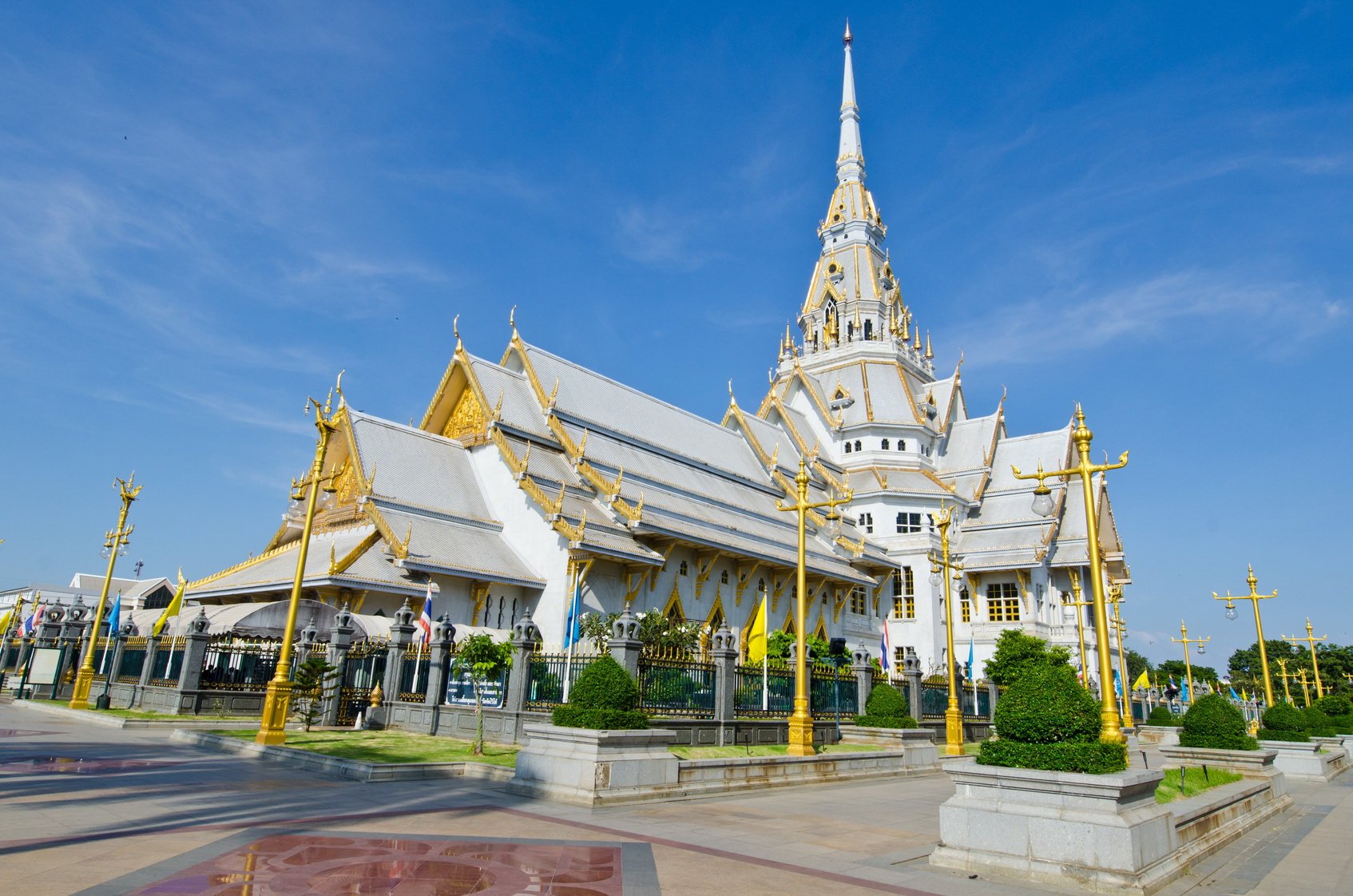 สถานที่ทำบุญตอนปีใหม่