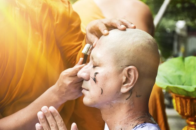 Closeup Shot Shaved Hair Ordained Buddhist Man With Copy Space 41094 143