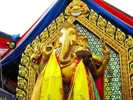 ขอพรปลดหนี้