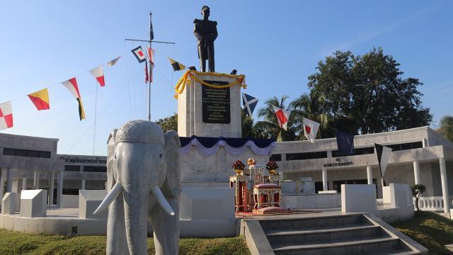 สถานที่ขอพรเรื่องเรียน