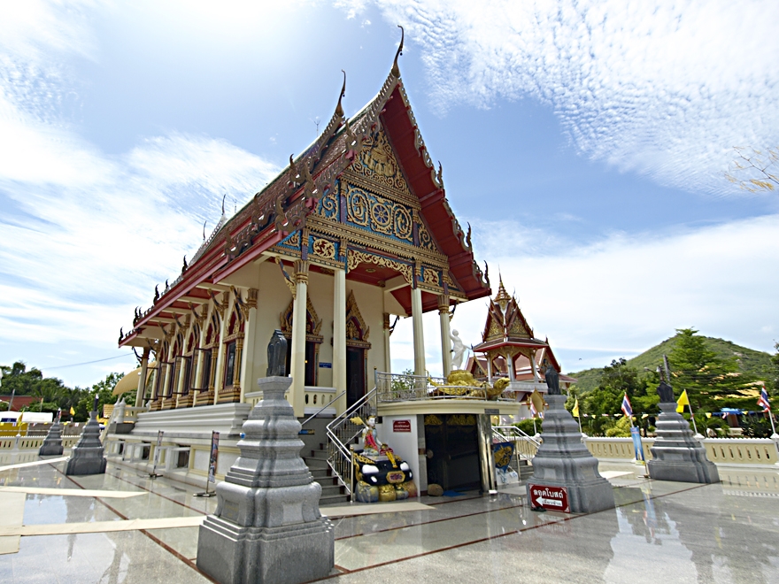 วิหารหลวงพ่อดำ ชลบุรี