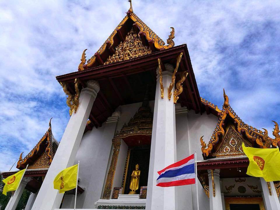 พระอุโบสถวัดหน้าพระเมรุ